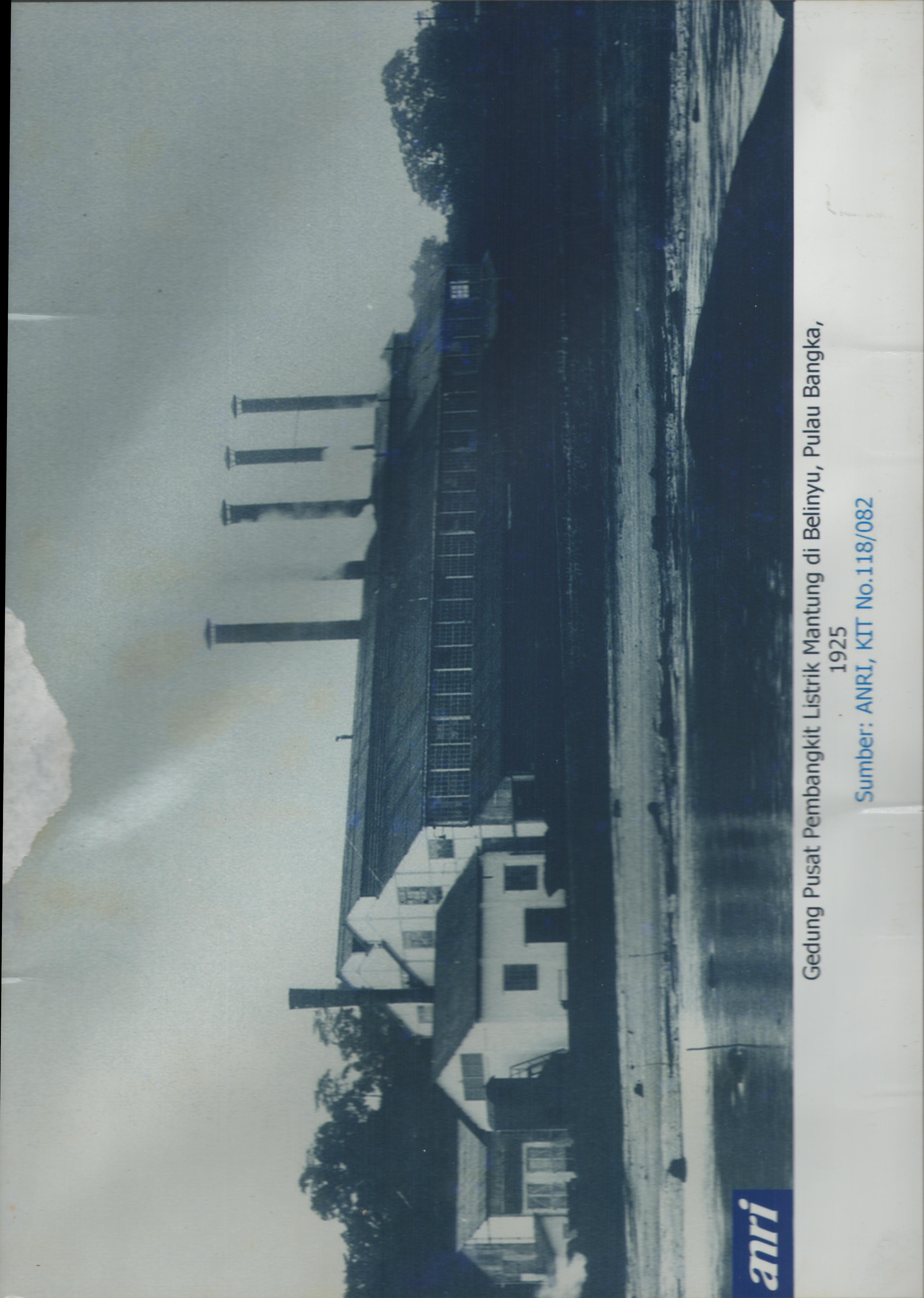 Gedung Puasat Pembangkit Listrik Mantung di Belinyu, Pulau Bangka, 1925