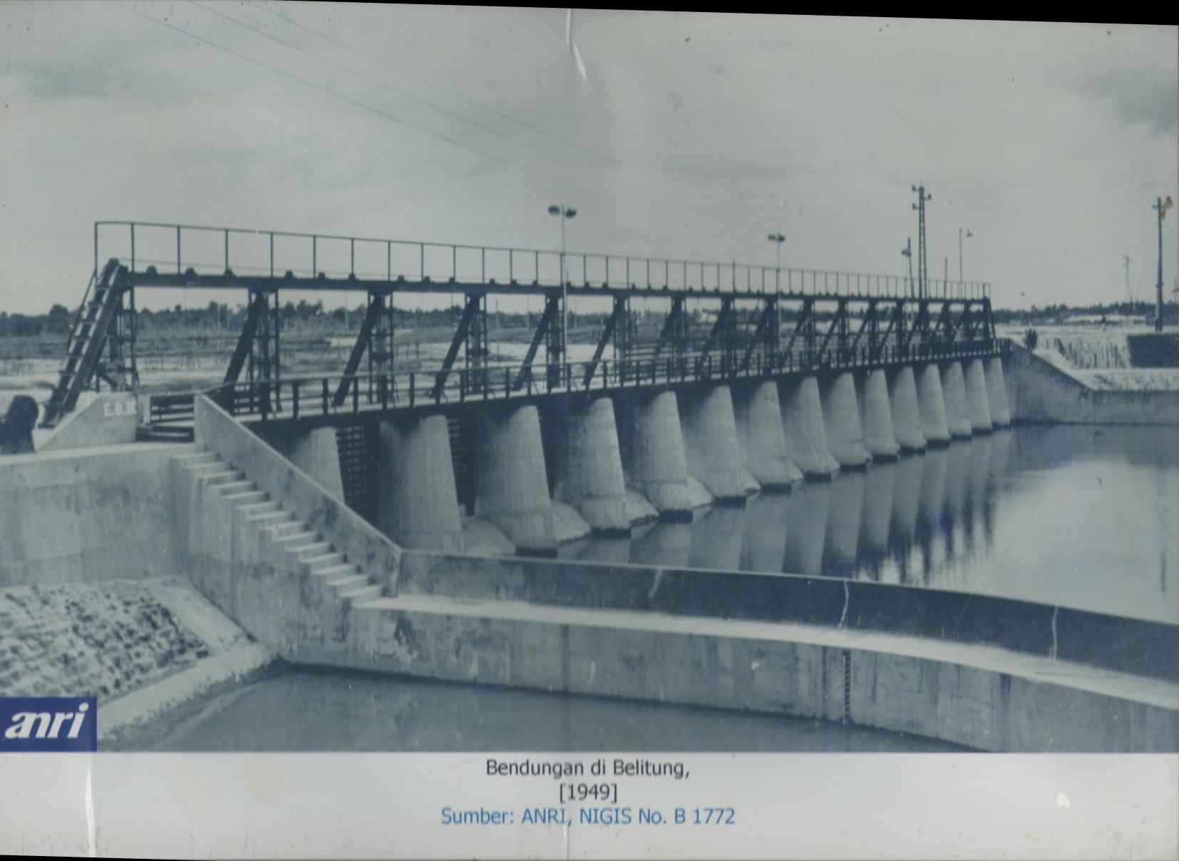 Bendungan di Biliton (Belitung), Tahun 1949