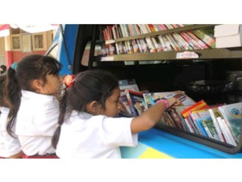 THE IMPLEMENTATION OF MOBILE LIBRARY SERVICE  IN THE AGENCY OF ARCHIVE AND LIBRARY OF BANGKA BELITUNG PROVINCE