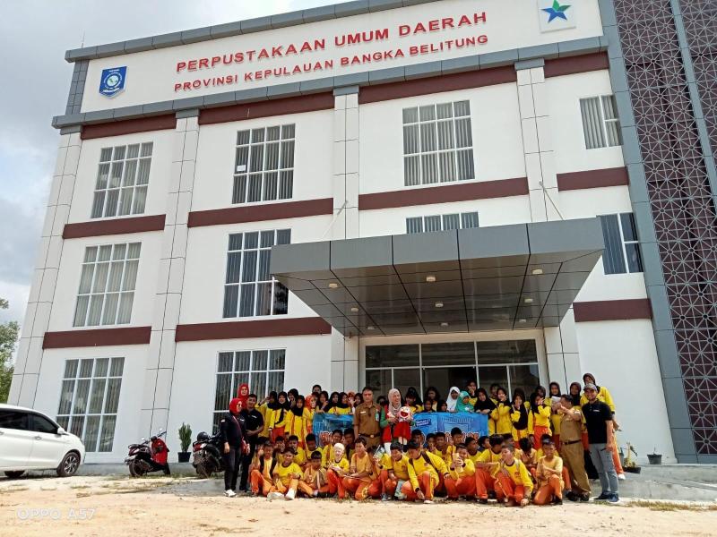 80 Anak SDN 1 Pangkalpinang Pilih Dengarkan Dongeng di GLP Babel