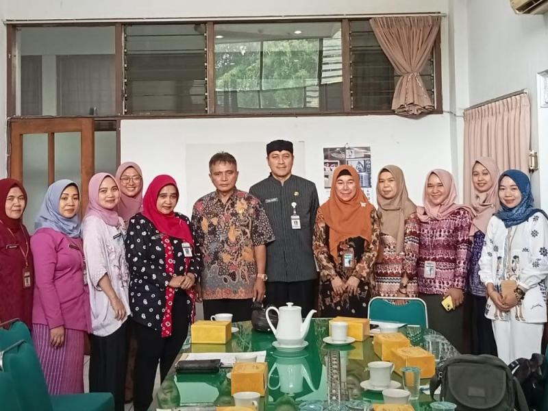 Tim DKPUS Babel Pelajari Alih Media Naskah Kuno Dinas Arpus Jateng