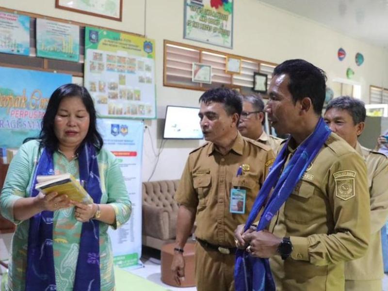 Pembinaan Perpus Sekolah, Pj Gubernur Tegaskan Literasi Digital Harus Memicu Perpustakaan Berkembang