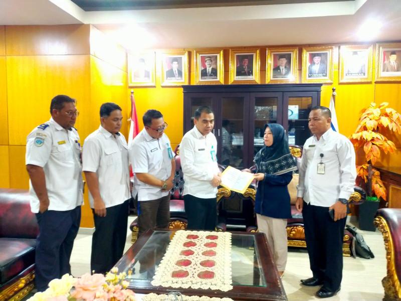 Santunan ASN Peduli dan KORPRI Babel Berlanjut ke Keluarga Alm Agus Hadi dan Ronie