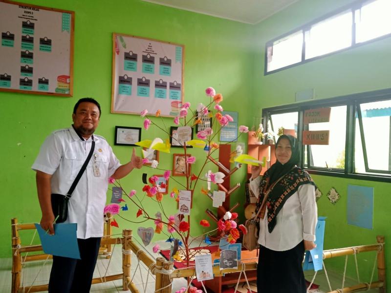 Lomba Pojok Baca Meriahkan Hari Jadi Ke-19, SMAN 1 Payung Hadirkan Juri DKPUS Babel