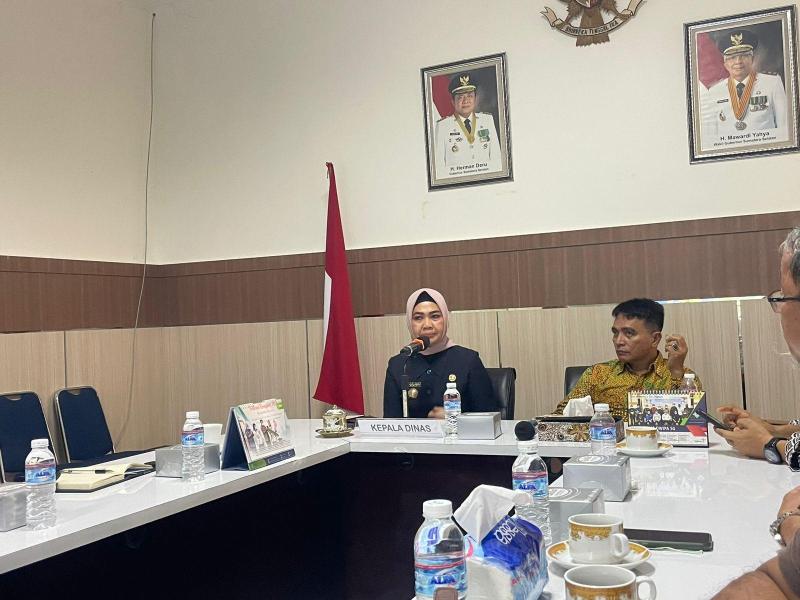 Tambah Wawasan, Kepala DKPUS Babel Kunjungi Perpusprov Sumsel