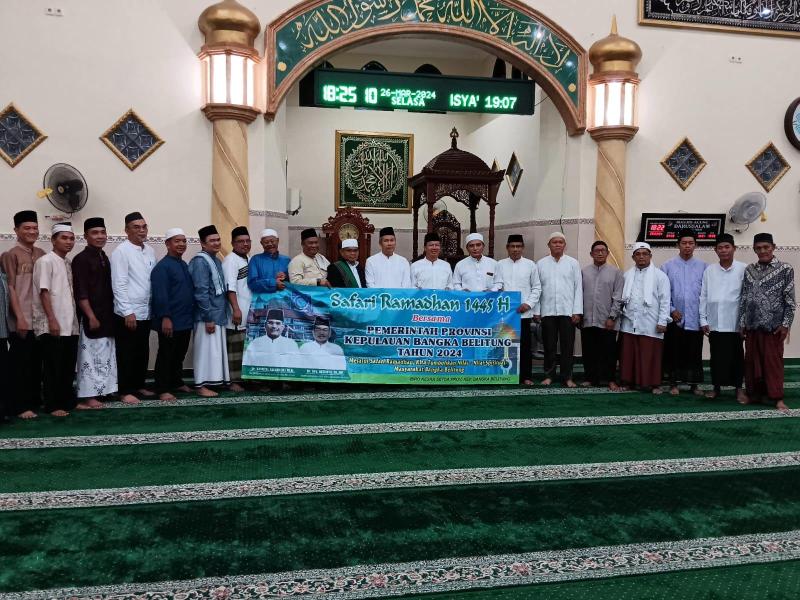 Kepala DKPUS Babel Hadiri Safari Ramadan di Masjid Agung Darussalam Manggar