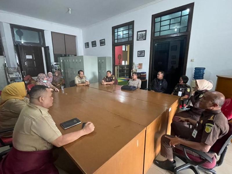 Kejaksaan Tinggi Belajar Pengelolaan Arsip di DKPUS Babel