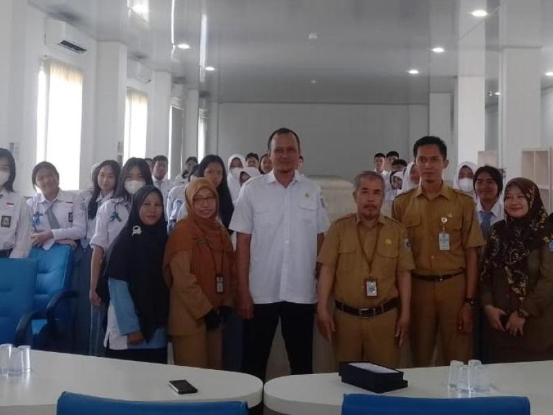 Kunjungi Perpusprov, Aktivis Perpustakaan SMAN 1 Belinyu: Kami Dapat Apa yang Dicari