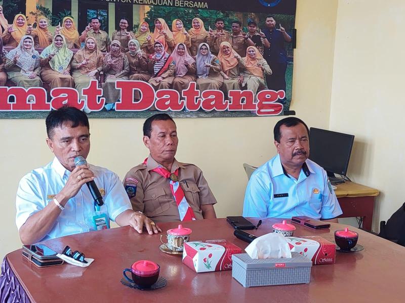 Kepala DKPUS Babel Berikan Motivasi bagi Pengelola Perpustakaan SMP se-Pulau Belitung
