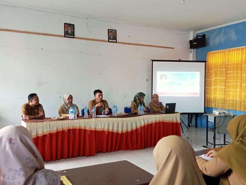 Kepala DKPUS Babel Berikan Pemahaman Soal Pemusnahan Arsip bagi Jajaran SMAN 1 Koba