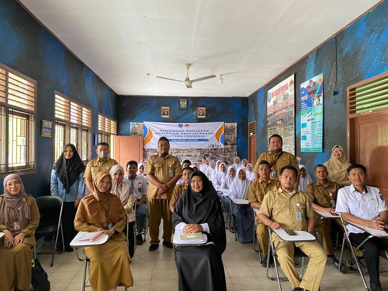 Tim Pembinaan Akreditasi DKPUS Babel Sambangi SMAN 1 Payung 
