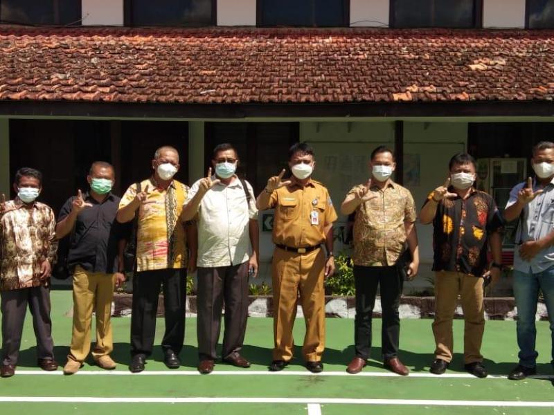 Terima Kunjungan Dua Kadis, Rakhmadi Dorong Perpusdes Cendil Bisa Jadi Juara Nasional 