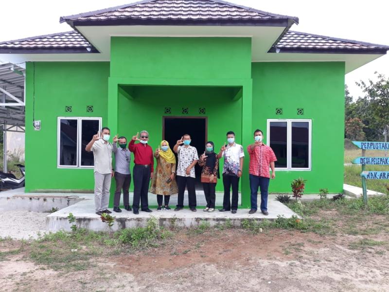 Tim Monev DKPUS Babel Kunjungi Perpusdes Pelepak Pute 