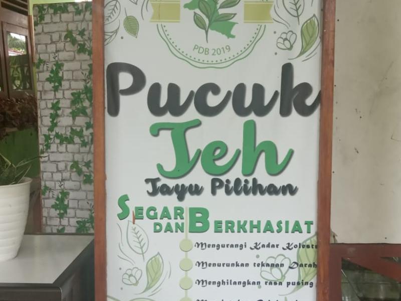 Implementasi Inklusi Sosial, Perpustakaan Depati Bahrin SMAN 1 Jebus “Telorkan” Teh Tayu dan Lulur