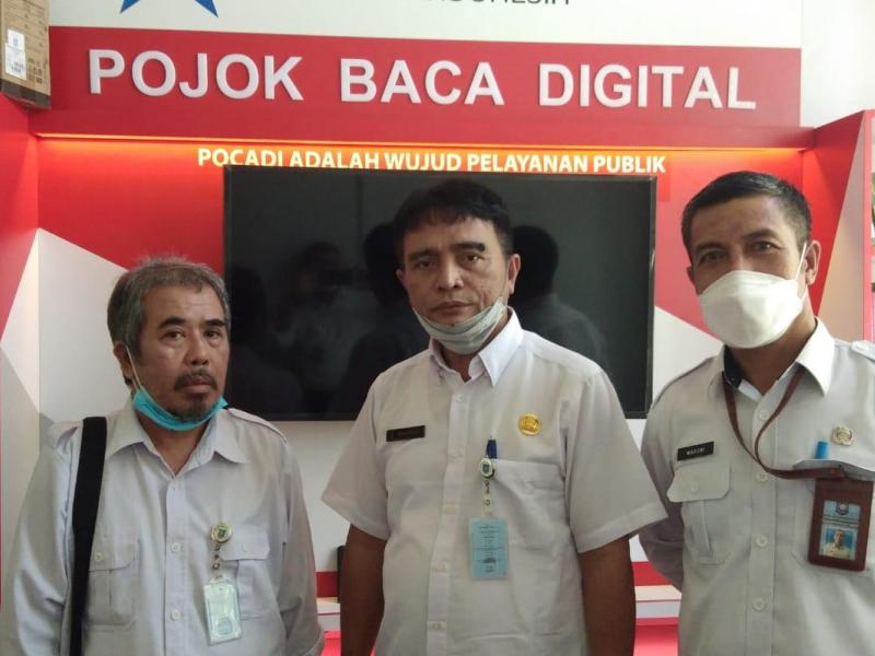 Tinjau POCADI Samsat Pangkalpinang, Kadis KPUS Rakhmadi Berharap Bisa Mendongkrak Gemar Baca