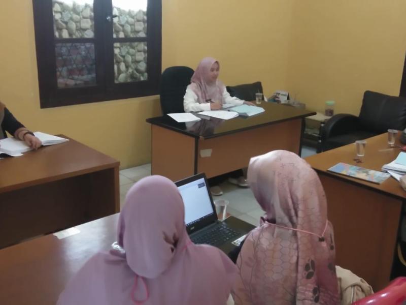 DKPUS Lakukan Penilaian Akreditasi Perpustakaan Sekolah dan Desa Se-Babel