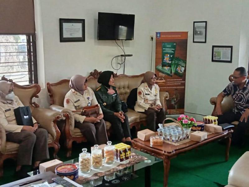 Setjen Kemenhan Sanjung Perpus dan Kearsipan Pemprov Babel