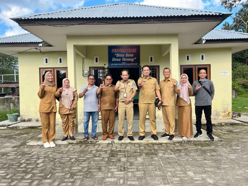 Plt. Kepala DKPUS Melakukan Kunjungan ke Perpustakaan Bina Ilmu Desa Terong Kecamatan Sijuk, Kab. Belitung