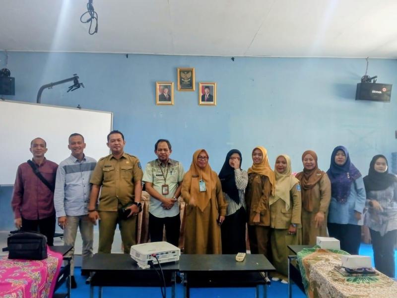 Plt. Kepala DKPUS Melakukan Kunjungan ke Perpustakaan SMAN 1 Tanjungpandan, Kab. Belitung