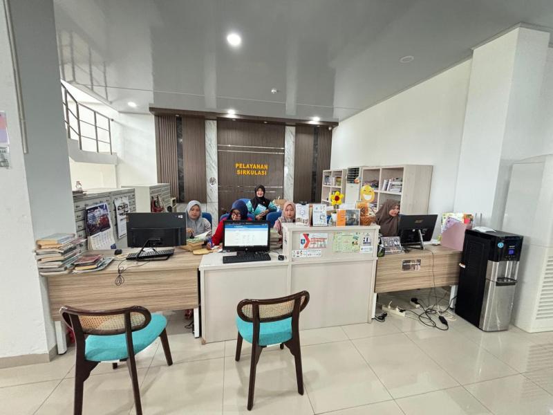 Pengolahan Buku Hibah Dari Perangkat Daerah Provinsi Babel Oleh Tim Layanan Perpusprov Babel