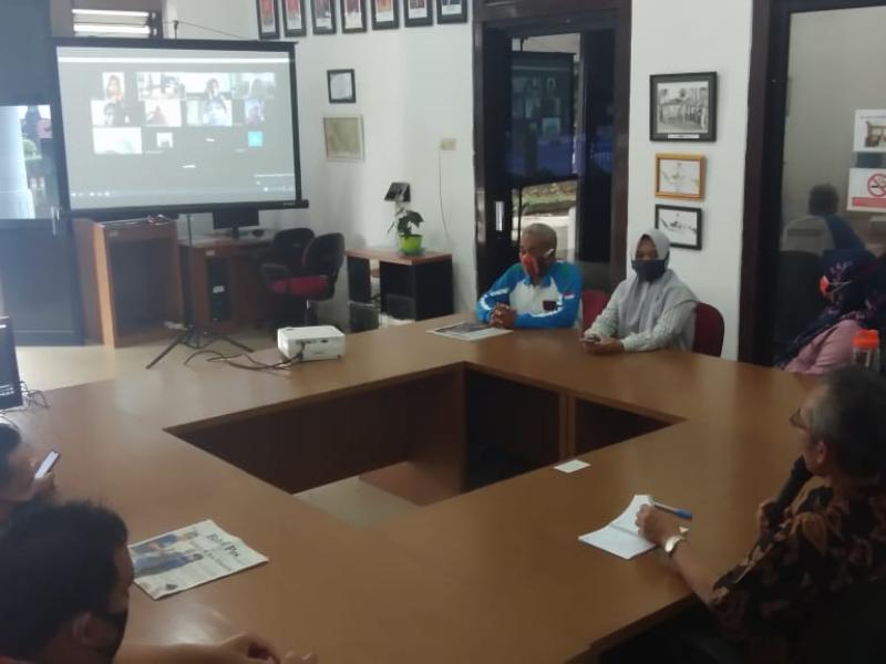 Gelar Zoom Meeting, Kadis DKPUS Pastikan ASN WFH Laksanakan Tugas