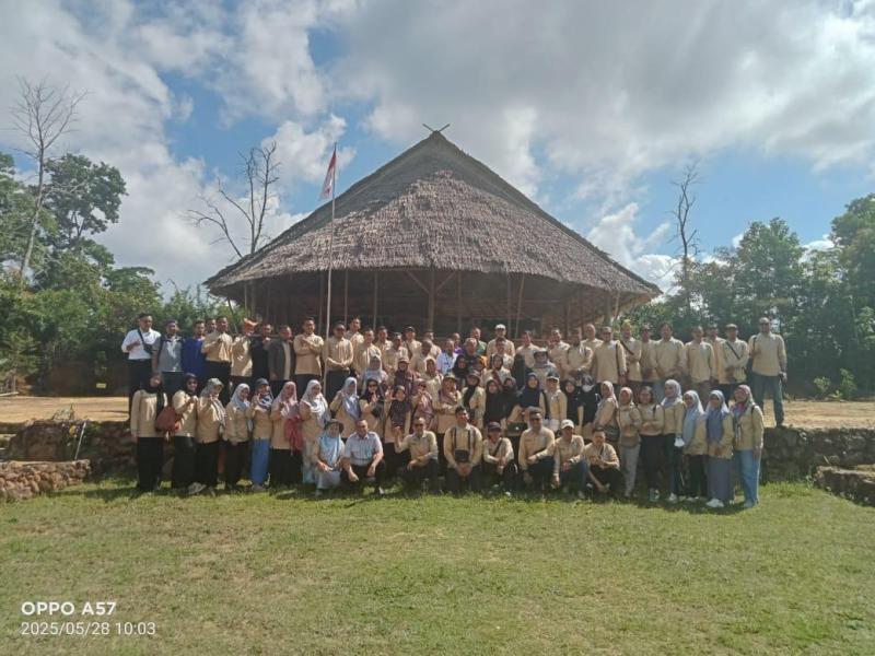 Puluhan Peserta Bimtek Kepenulisan Berbasis Budaya Lokal Sambangi LAM Gebong Memarong Mapor, Ini Harapan Plt Kepala DKPUS