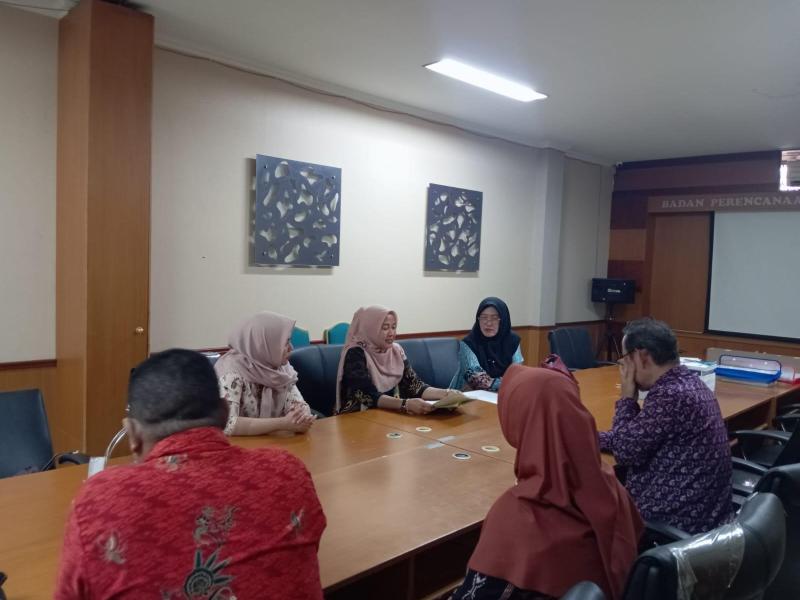 Bidang Pengelolaan Arsip Daerah Provinsi Bersama Tim Melakukan Koordinasi Terkait Arsip Pada Bappelitbangda Provinsi Kepulauan Bangka Belitung