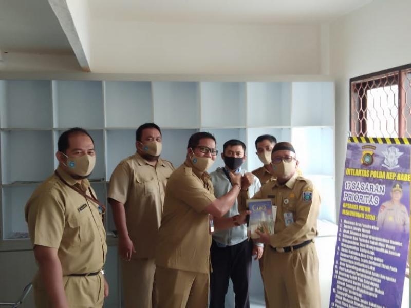 DKPUS Serahkan 171 Buku Bacaan ke TBM UPT Bakuda Babel Bangka Tengah