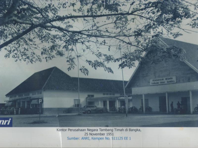 Kantor Perusahaan Negara Tambang Timah di Bangka, 25 November 1951