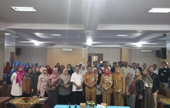 Kepala DKPUS Babel Rakhmadi bersama jajaran UBB, Senin (4/12/2023).
