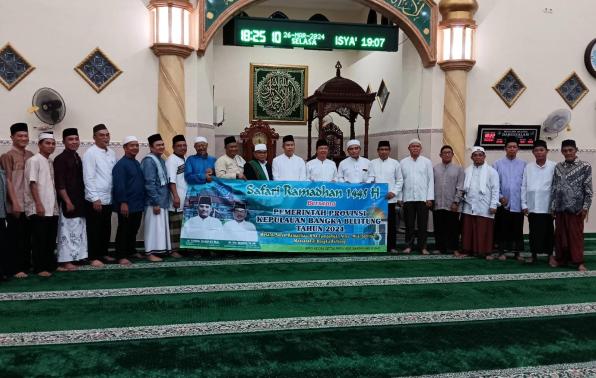 Kepala DKPUS Babel Rakhmadi saat menghadiri Safari Ramadan 1445 H Pemprov Babel di Masjid Agung Darusslam, Manggar, Selasa (26/3/2024).