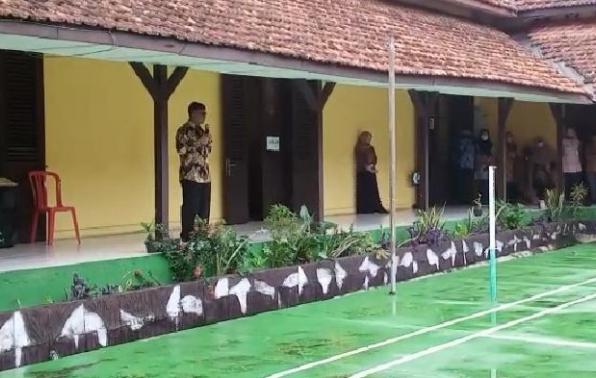Rakhmadi Kepala DKPUS Babel saat menjadi Pembina Apel Pagi, Kamis (9/6/2022).