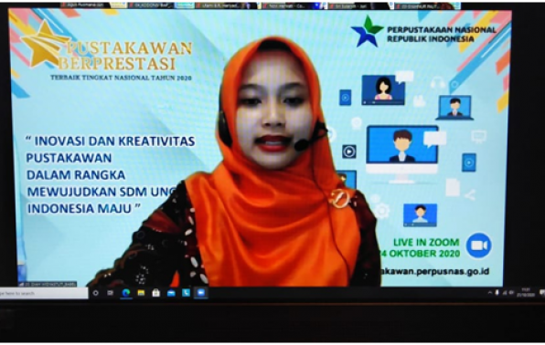 Diah Wakil Babel saat tampil presentasi.