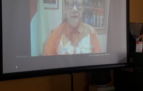 Menpan RB saat membuka Sosialisasi Arsip Kebijakan Covid-19. Menpan RB saat membuka Sosialisasi Arsip Kebijakan Covid-19.