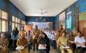  Tim Pembinaan Akreditasi dari Dinas Kearsipan dan Perpustakaan Bangka Belitung saat menyambangi Perpustakaan Pustaka Cendikia SMAN 1 Payung, Kabupaten Bangka Selatan, Senin (30/10/2023).