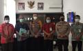 Kepala DKPUS Babel Dr Asyraf Suryadin foto bersama Kapolres Pangkalpinang.