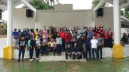 Kepala DKPUS Babel Rakhmad foto bersama seluruh Pegawai DKPUS Babel saat Family Gathering di Taman Sari Pangkalpinang, Selasa (21/12/2021).