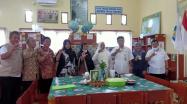 Kepala DKPUS Babel memberikan support penilaian lapangan akreditasi perpustakaan SDN 38 Tanjungpandan, Belitung, Rabu (22/6/2022).